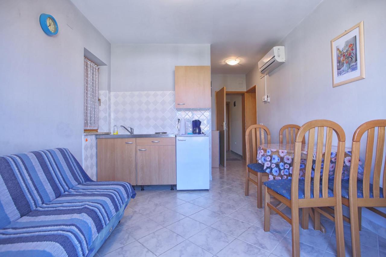 Appartement Mladen à Medulin Extérieur photo